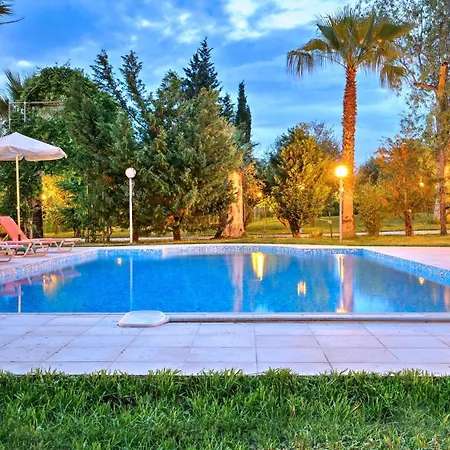 Vivere Villa