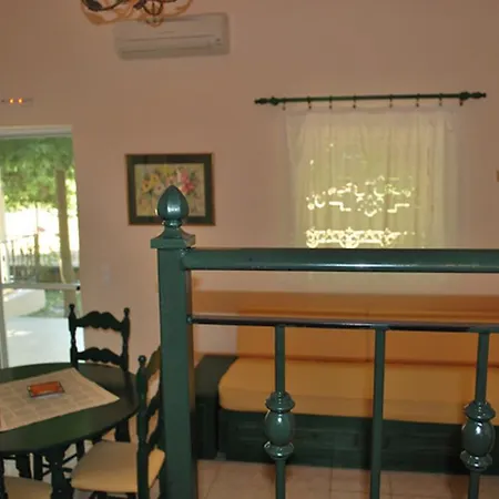 Holiday home Vivere