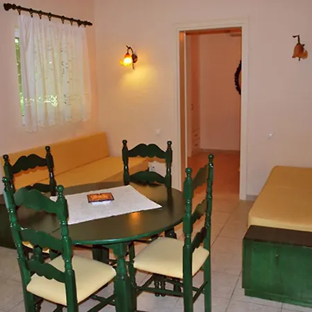 Holiday home Vivere Moraitika